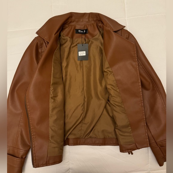 Brown Jacket - Picture 4 of 4